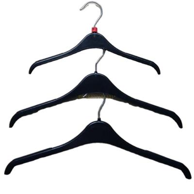 China Best Price Plastic Clothes Hanger Machine Plastic Black Plastic Clothes Hangers Minimalist Clothes Hangers for sale