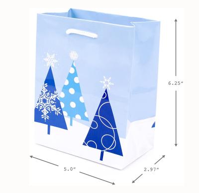 China Wholesale Recycled Materials Christmas Led With Logo Bag String Lights Fiber Optic Christmas Tree Paper Bag for sale