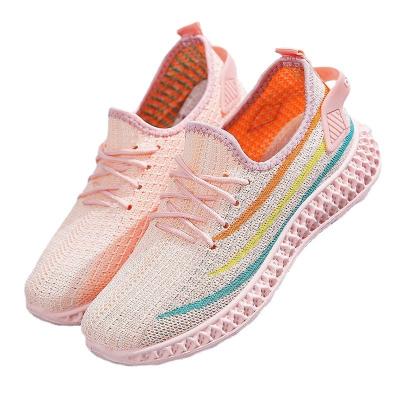 China Selling Sports Mesh Breathable Warm Lightweight Retro Shoes Anti-Slip Anti-Abrasion Shoes For Women for sale