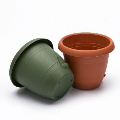 China Wholesale Cheap Garden Plastic Flower Colored Self Watering Self Watering Easy Using Small Pocket Pots Planter for sale