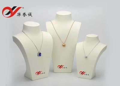 China Schmuck-/Halsketten-Ausstellungsstand-Harz und lederne materielle Farbe PUs besonders angefertigt zu verkaufen