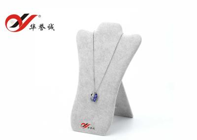 China Gegenspitzen-Schmuck-Anzeigen-Stützen, moderner Entwurfs-Schmuck steht für Halsketten zu verkaufen