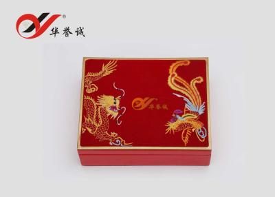 China Red Velvet Lacquered Wood Jewelry Box Food Grade For Jewellery Storage for sale