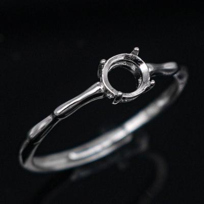 China CLASSIC Empty Ring S925 Blank Base Setting Round Waist Hole With Zircons Sterling Silver Prongs And Backing For Inlay for sale