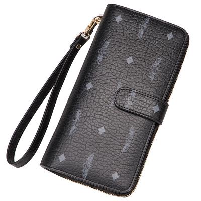 China Waterproof 2021 Wholesale Large Capacity Card Holder Fashion Designer Ladies Pinch Custom Women Wallet for sale