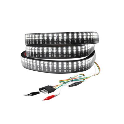 China Cheap Universal Auto Parts 12V LED Tail Light For Trucks for sale