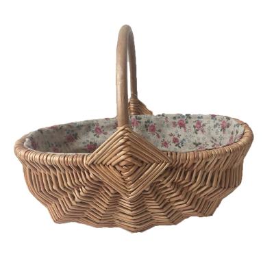 China Japan Style Hot Sale Woven Willow Gift Basket Handle For Christmas Decoration Hanging Flower Pot for sale