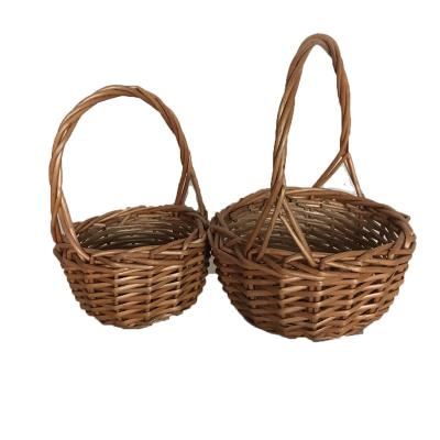 China CLASSIC Wicker Storage Baskets With Handle For Christmas Gift Basket for sale