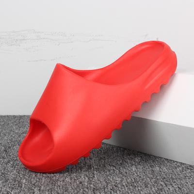 China CUSHIONING 2021 New High Quality Custom Vermilion Fake Logo Foam Runners Cheap Work Easy Wear Original Yeezy Slide Slippers Yeezy Foam for sale