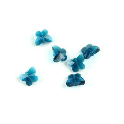 China Colorful Jewelry Beads 2021 New 14mm Peacock Blue Butterfly Glass Beads Home Fine Hole Crystal Beads For Jewelry Making Crystal Lamp Beads One Middle for sale