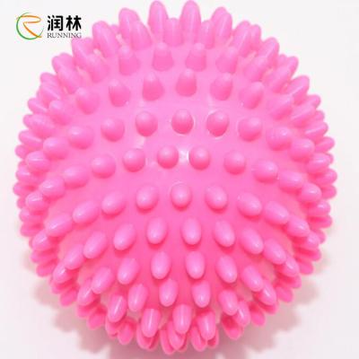 China Bola pontudo da ioga do Acupressure, bola cravada de borracha reciclável da massagem à venda