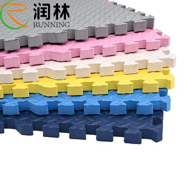 China EVA Foam Puzzle Mat Playground que pavimenta EVA Tatami Mat For Gym à venda