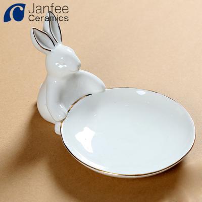 China Jewelry Packaging & Diamond White Jewelry Ring Dish Display Holder for sale