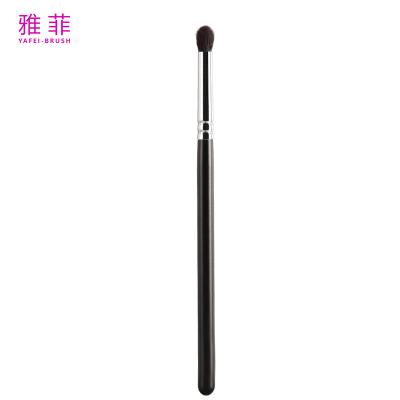 China Customize Logo Small Flame Shaped Eye Makeup Smudge Brush SGS Certified for sale