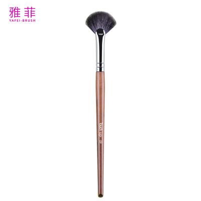 China TOUCH UP 09 profesional personalizado pelo de cabra ventilador maquillaje cepillo de precisión resaltar contorno nariz ojos sombra mango de madera en venta