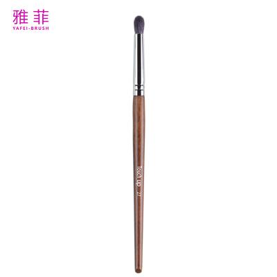 China TOUCH UP 27 Custom Logo Animal Hair Copper Ferrule Wooden Handle Blending Eyeshadow Brush  With Durable Handle for sale