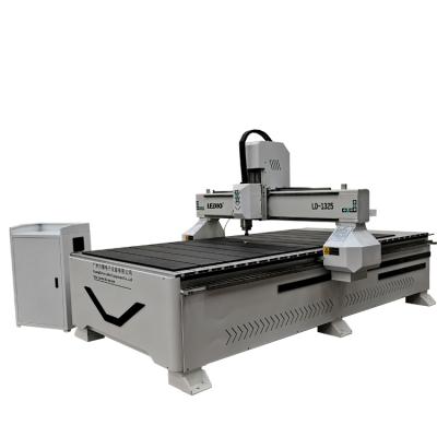 China Building Material Stores Ledio Wood CNC Router 1325 Wood Router 3d CNC Carving Machine 5.5kw Spindle Motor for sale