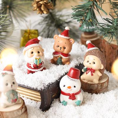 China Home Christmas ornaments Europe resin decoration ornaments mini family Christmas small crafts European-style creative animal ornaments for sale