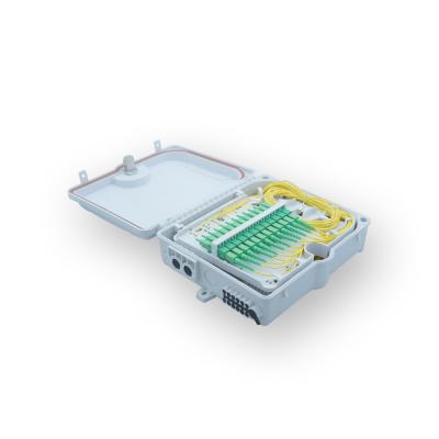 China FDB-0212A 12 Cores 1x4 1x8 Splitter Single and Reversible Optical Fiber Distribution Box for sale