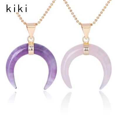 China Fashion Necklace Jewelry Crystal Turquoise Agate Moon Pendant Necklace Gold Plated Crescent Crescent Universal Necklace for sale