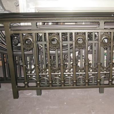 China Traditional Cast Aluminum Alloy Fence Safety Metal Railing Design For Garden Home for sale