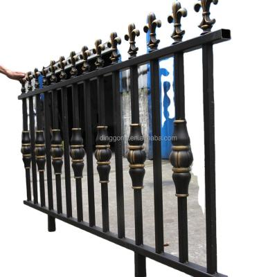 China Factory Price Easily Assembled Decorative Used Aluminum Villa Fences Design For Garden Security Railings for sale