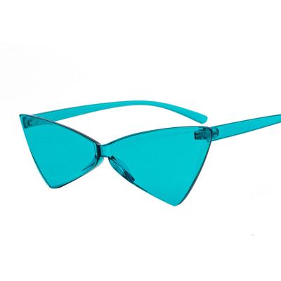 China Fashion Sun Glasses Private Label Sun Glasses Triangle Sun Glasses New Trending Vintage Sunglasses for sale