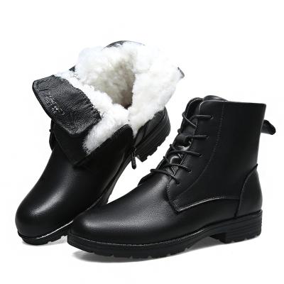 China Fashion Trend Fashion Martin Boots Full Leather Women's Leather Shoes Hot and Cold Resistant Leather Wool Shoes for sale