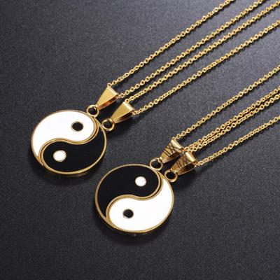 China New Men And Women Gift Fashion Stainless Steel Environmentally Friendly Couples Tai Chi Pendant Necklace for sale