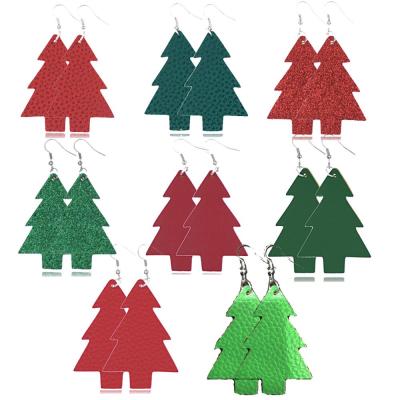 China Factory Hot Sales Environmentally Friendly Cheap Christmas Trees Handmade Leather Earrings For Women for sale