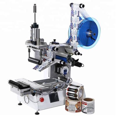 China CLOTHING Hot Selling Semi-automatic Flat Bottle Labeling Machine Manufacturing Supplier for sale