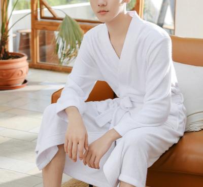 China Luxury Thermal Winter Bathrobe Terry Bathrobe Soft 100% Cotton For Hotel And Spa for sale