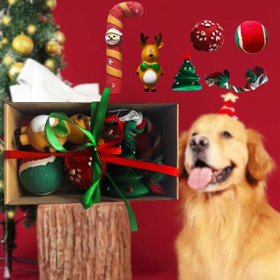 China Stocked Christmas Set Squeaky Dog Toys 6 Units With Rubber Toys In Lovely Box Safe Stress Chew Toys Pack For Chewing And Teething for sale