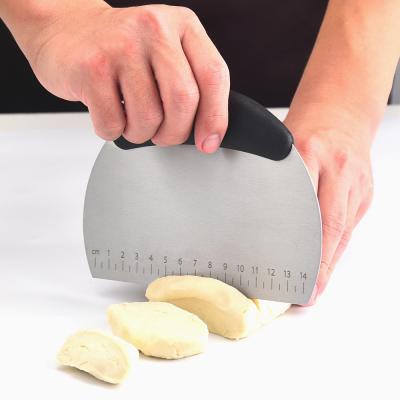 China Home Viable Instrument Dough Scrapers Stainless Steel Dough Scraper With Handle Bakeware Cooking Tools for sale