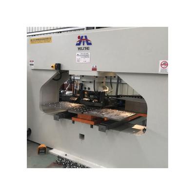 China Factory hot sale advanced rugged high quality durable precise metal cnc hydraulic punching machine 200t for sale