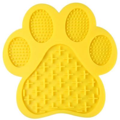 China 2023 Hot Sale Stocked Silicone Dog Lick Mat Slow Feeder Dog Feeder Mat Lick Mat For Dods Pet And Cats for sale