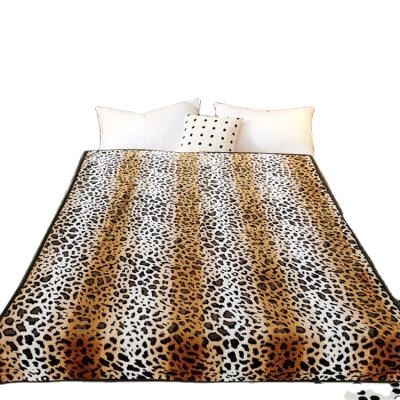 China Anti-pilling polyester printing baby mink raschel animal fleece blanket wholesale for sale