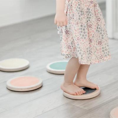 China Eco-friengly Winning Fancy New Customized Wooden Board Children's Walking Sports Toy Perfect Wooden Stepping Stone for sale