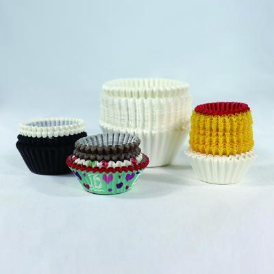 China Disposable Cupcake Liners Black White Color Cupcake Cases Cups Food Grade Muffin Case Baking Paper Holder for sale