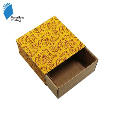 China Recyclable Custom Hijab Scarf Print Gift Box Packaging Box Corrugated Brown Paper Box for sale