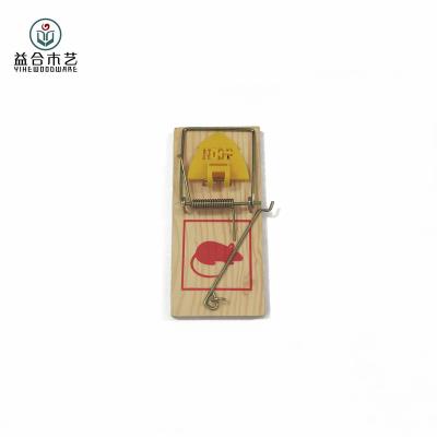 China Disposable Small Size Wooden Mouse Trap With Plastic Triangle Bait Platform for sale