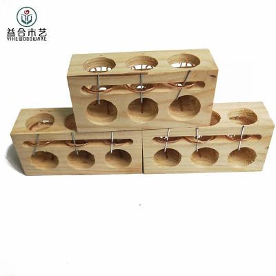 China Disposable Humane Best Rat Rodent Instant Killer Wooden Mouse Traps With Three Holes For Rat Control for sale