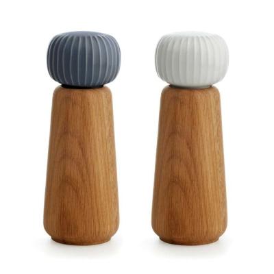 China Custom Adjustable Pepper Mill Grinder 7 Inch Wooden Salt And Pepper Mills for sale