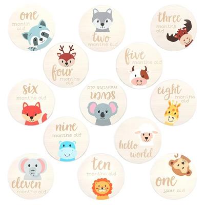 China Monthly Milestone Card set 100mm Wooden Discs for Adorable Animals Milestone Cards of Your Newborn Boy/Girl for sale