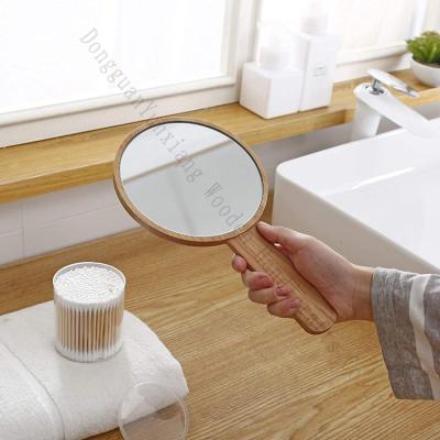 Chine Miroir de maquillage portatif en bois en gros personnalisé, portable et léger, idéal pour les cadeaux et les voyages à vendre