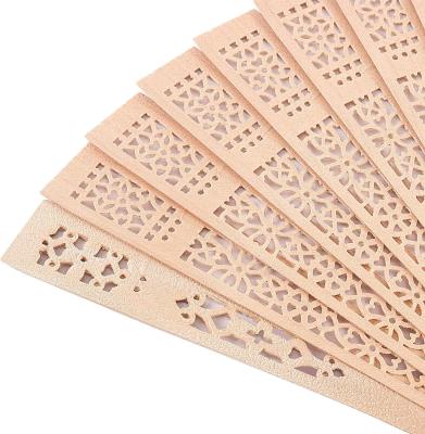 Chine Ventilateur à main en bois en bois en Chine à vendre