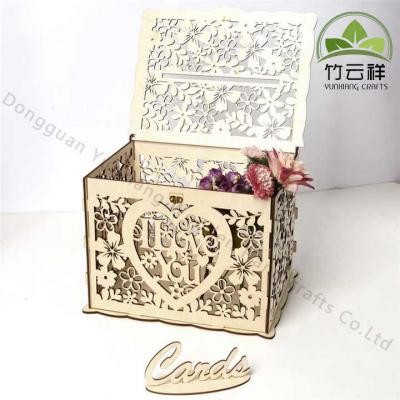 China Caja cálida de tarjetas de bodas DIY con candado de madera Caja de tarjetas de regalo Caja de tarjetas de tarjetas perfecto para bodas, baby showers, cumpleaños en venta