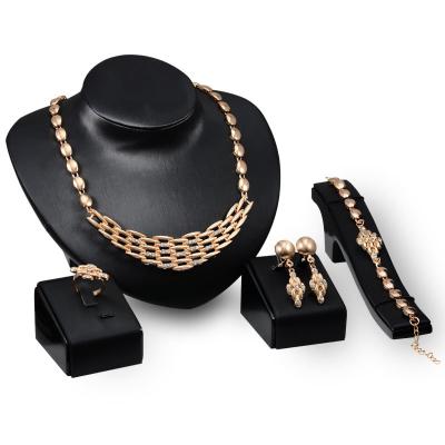 China 2021 High Quality Women's Fashion Jewelry Sets Christmas Gift Gold Silver Rose Gold Four-piece Necklace Earrings and Bracelets for sale