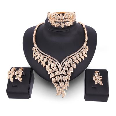 China 2021 high quality fashion crystal jewelry sets Christmas gift gold silver rose gold four-piece necklace earrings and bracelets for sale