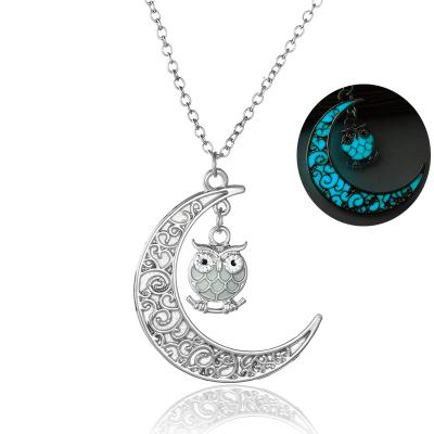 China Trendy personalized creative personalized multicolor necklace fashion moon owl luminous necklace for sale